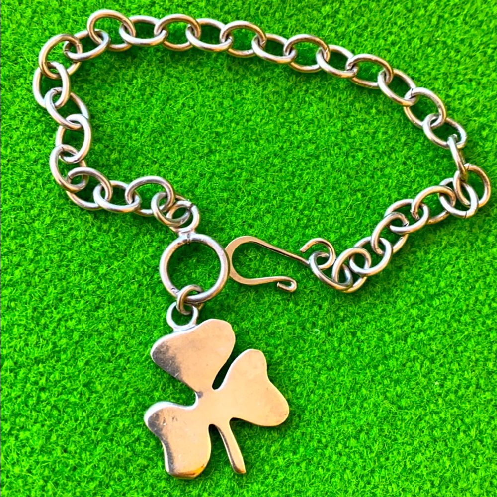 Shamrock charm sterling silver bracelet saint Patric s day
